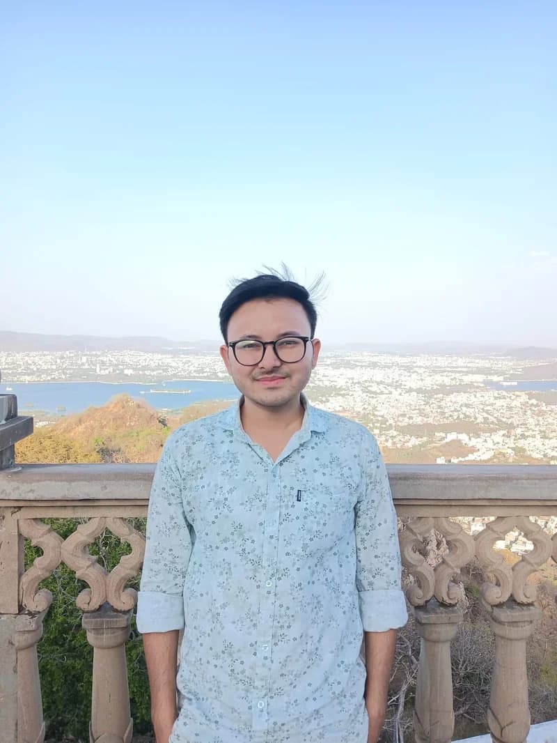 Siddharth Biswakarma — IIM Lucknow student supported by VidyaSetu Admission